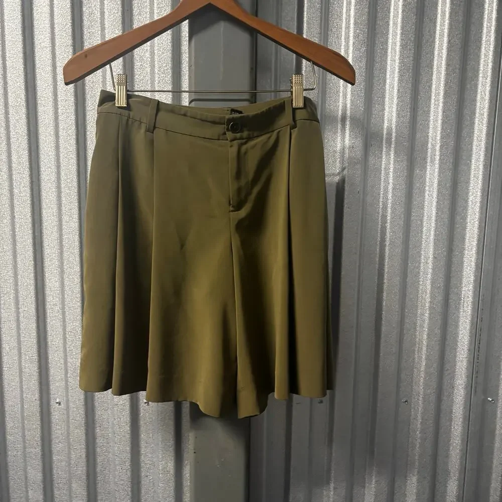 Lauren Ralph Lauren Skort Women 2 Olive Green Pleated Shorts Dressy Lightweight